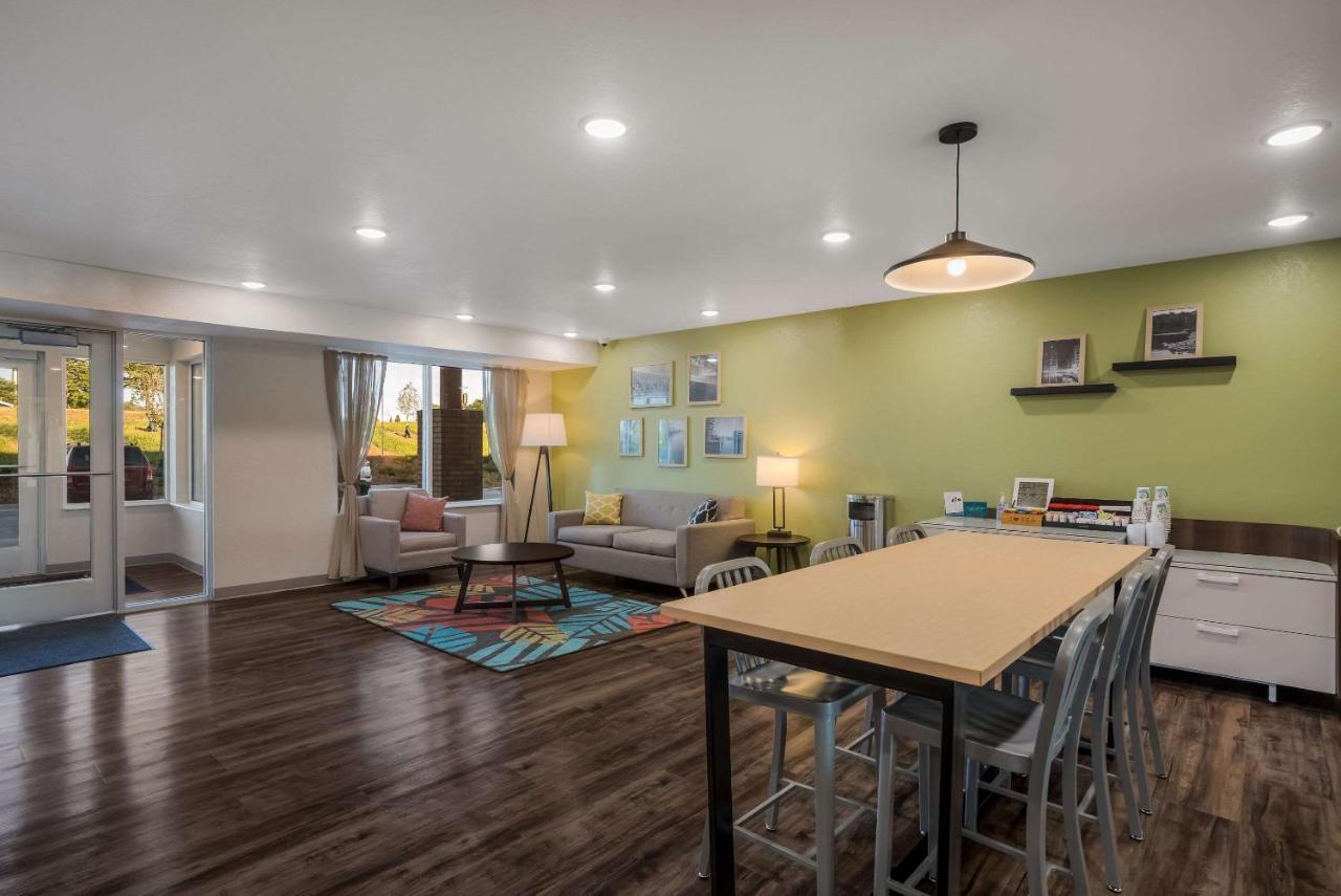Woodspring Suites Milwaukee - Menomonee Falls Kültér fotó