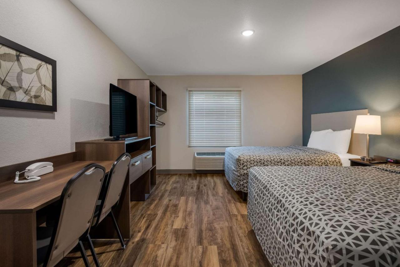 Woodspring Suites Milwaukee - Menomonee Falls Kültér fotó