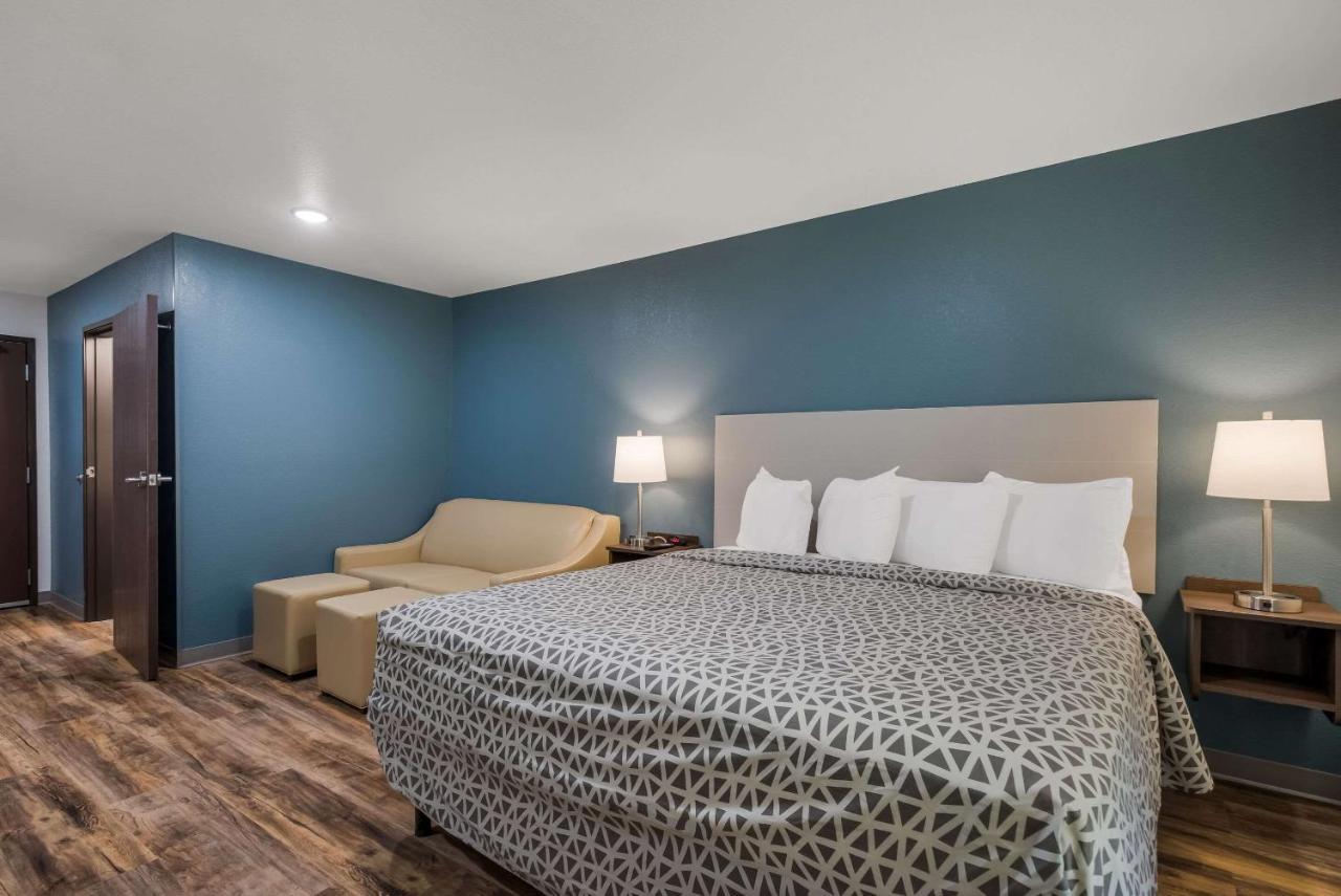 Woodspring Suites Milwaukee - Menomonee Falls Kültér fotó