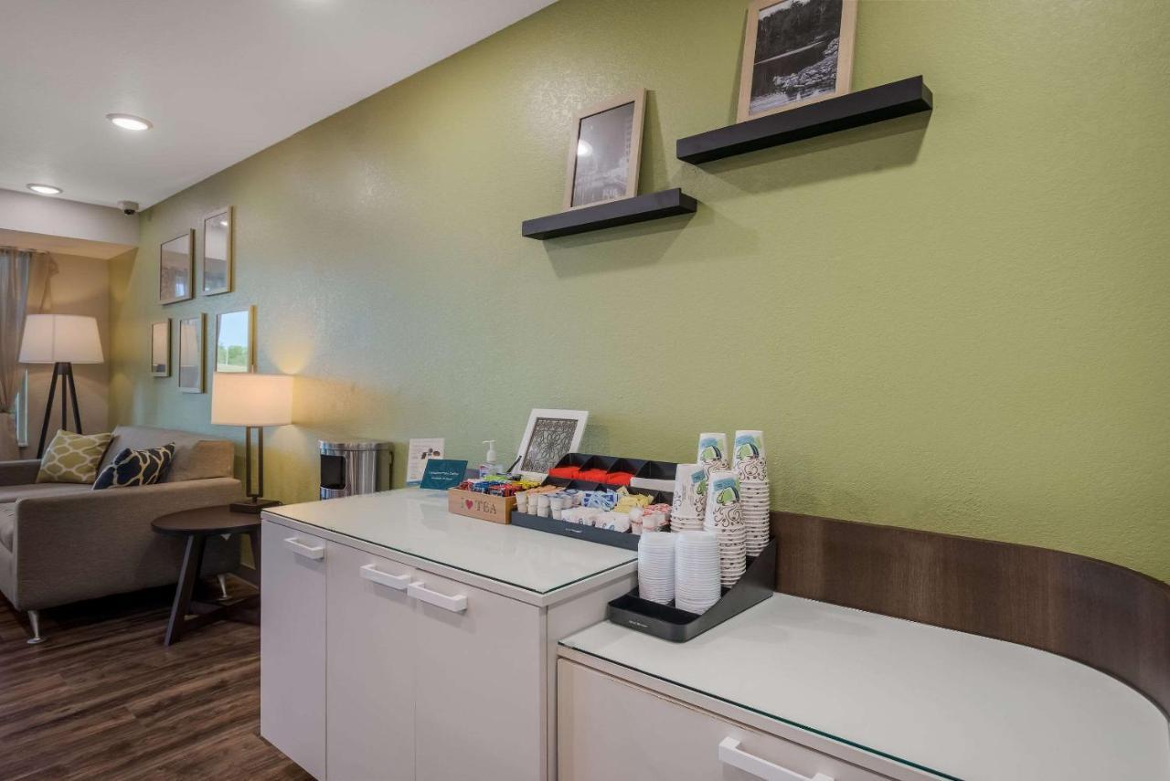 Woodspring Suites Milwaukee - Menomonee Falls Kültér fotó