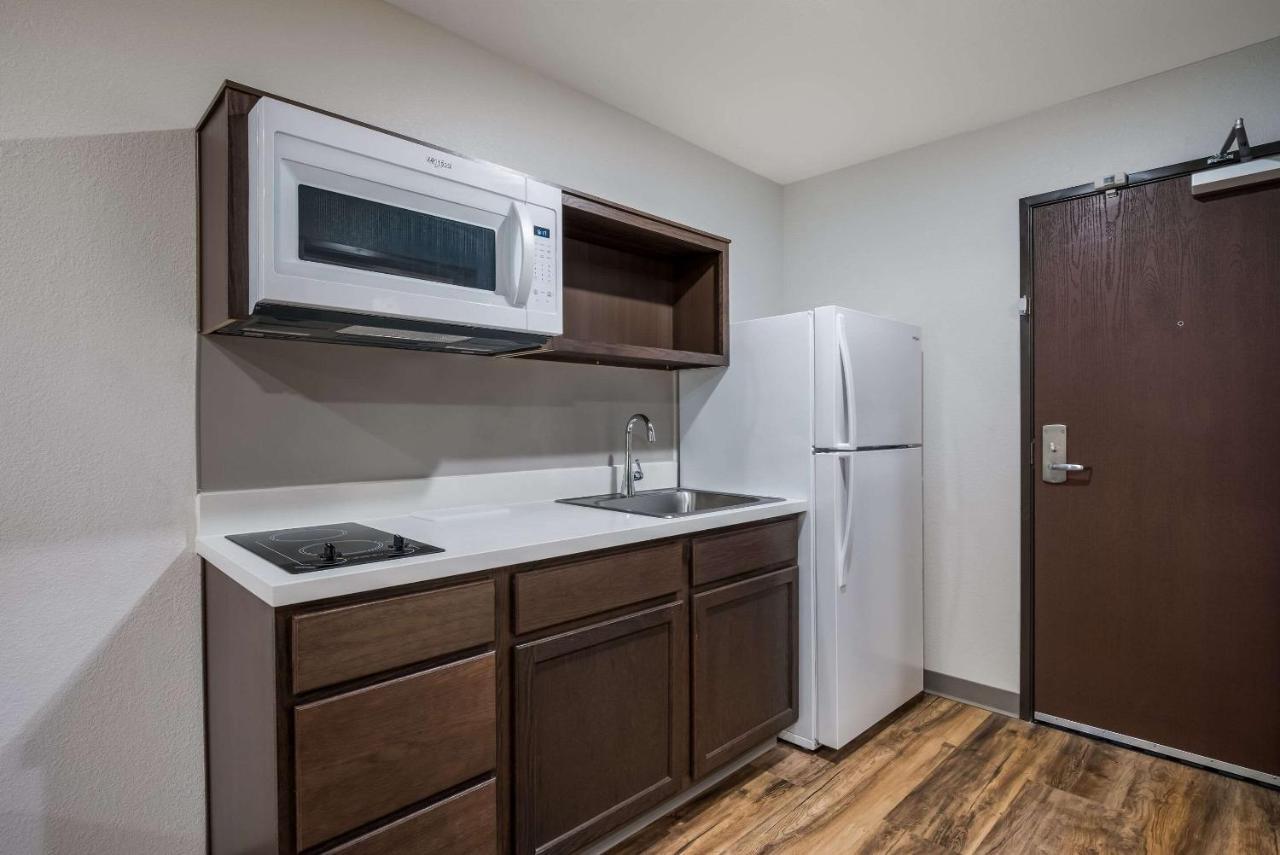 Woodspring Suites Milwaukee - Menomonee Falls Kültér fotó